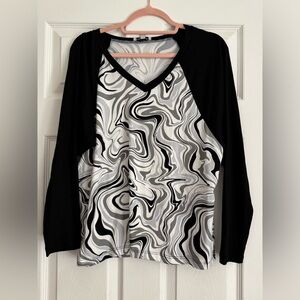 NEW White Birch Black and White Women's Top size small